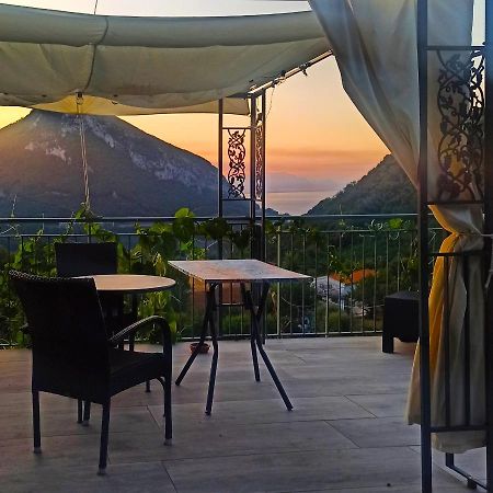 Vietri La Roccia Incantata Amalfi Coast מראה חיצוני תמונה